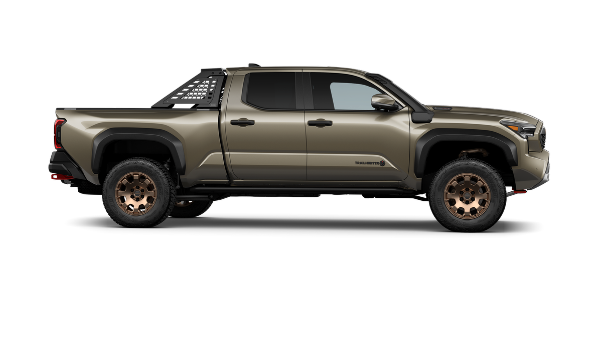 2026 Toyota Tacoma i-FORCE MAX Trailhunter