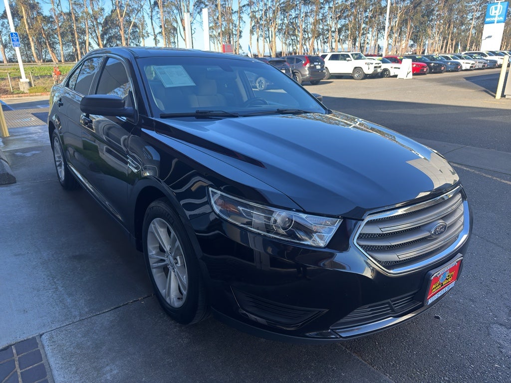 2019 Ford Taurus SE