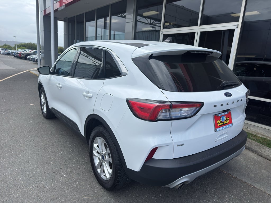 2022 Ford Escape SE