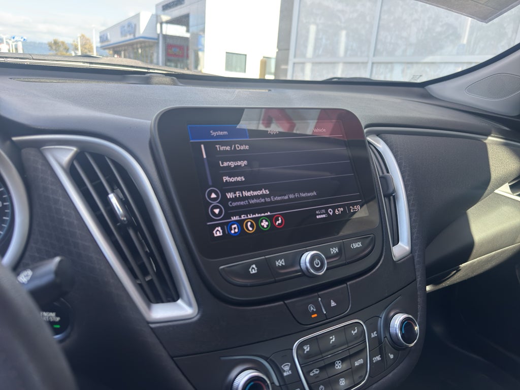 2024 Chevrolet Malibu LT