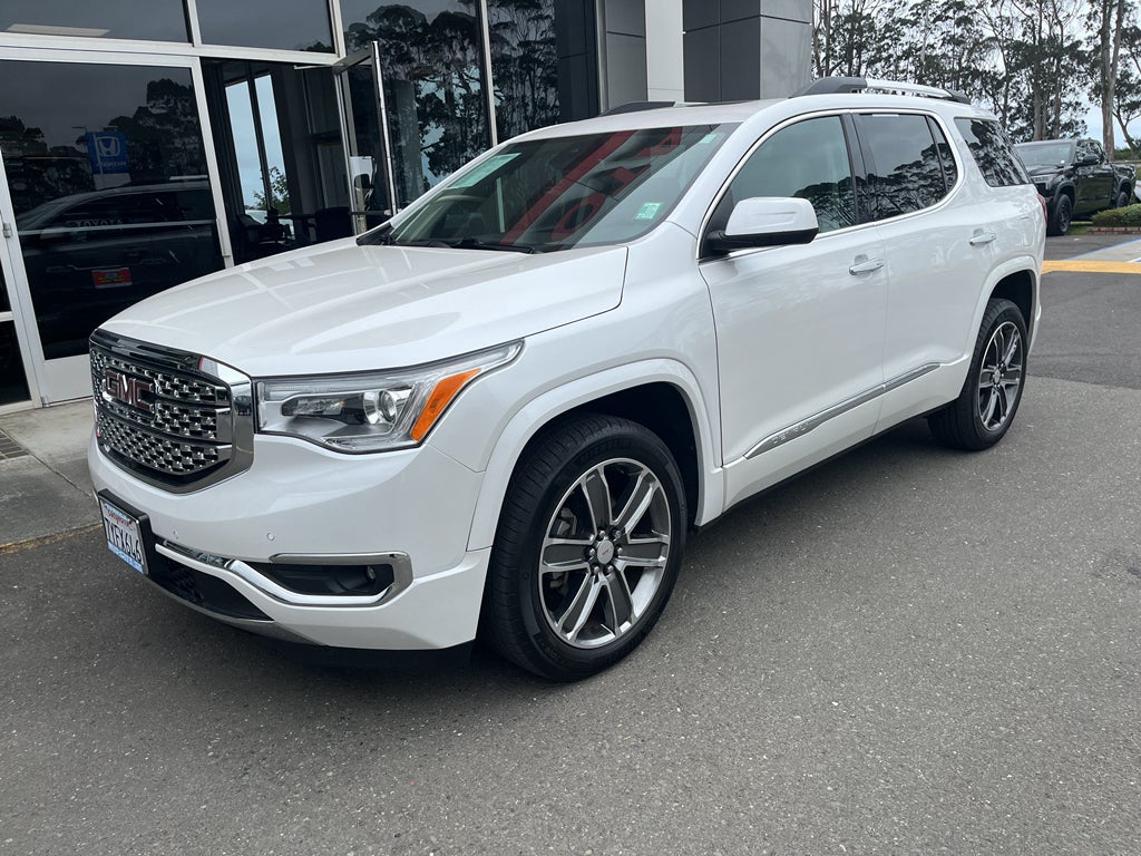 2017 GMC Acadia Denali