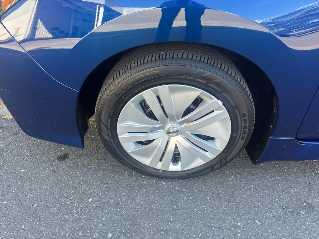 2022 Nissan LEAF S