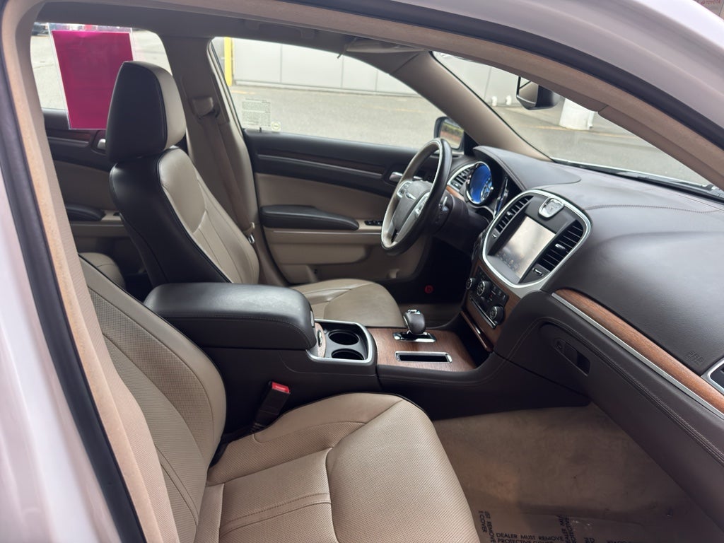 2013 Chrysler 300C Luxury Series