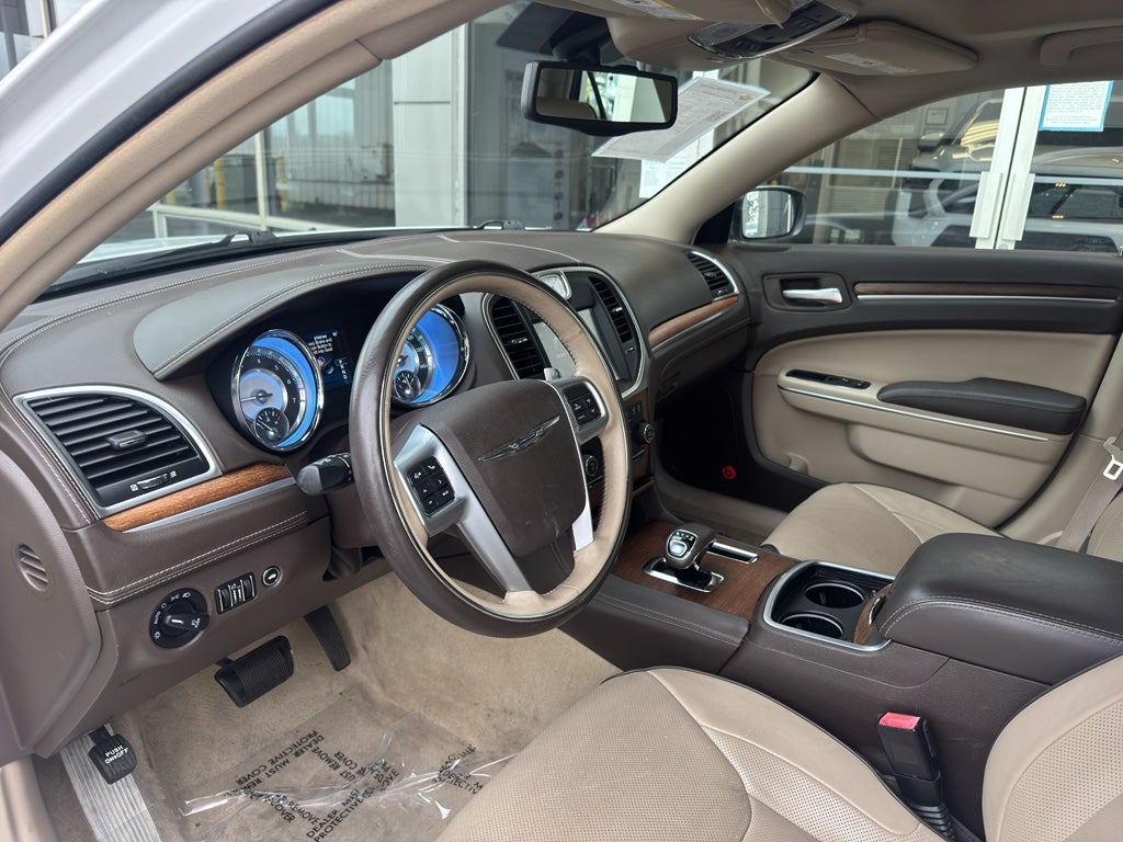 2013 Chrysler 300C Luxury Series