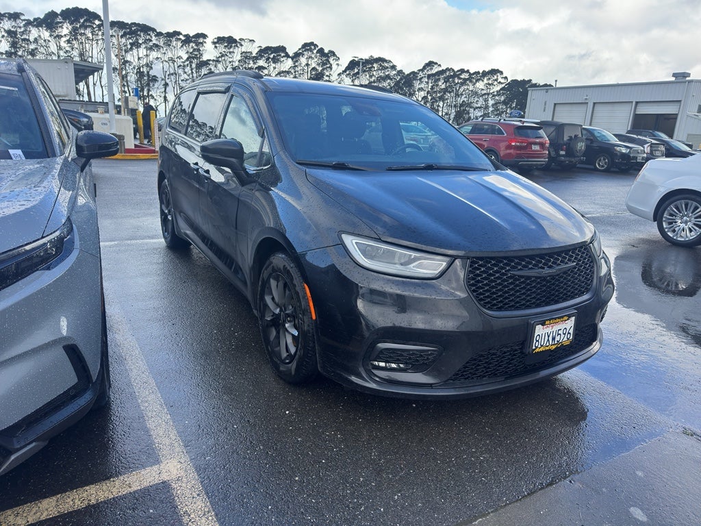 2021 Chrysler Pacifica Touring L