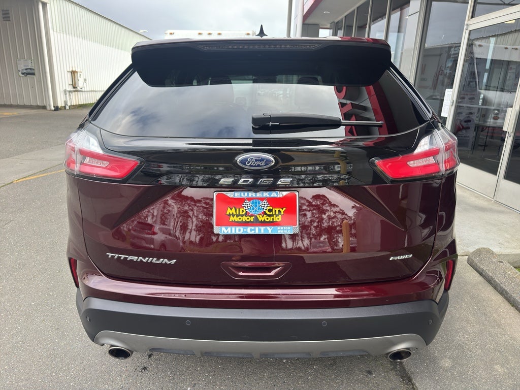 2024 Ford Edge Titanium