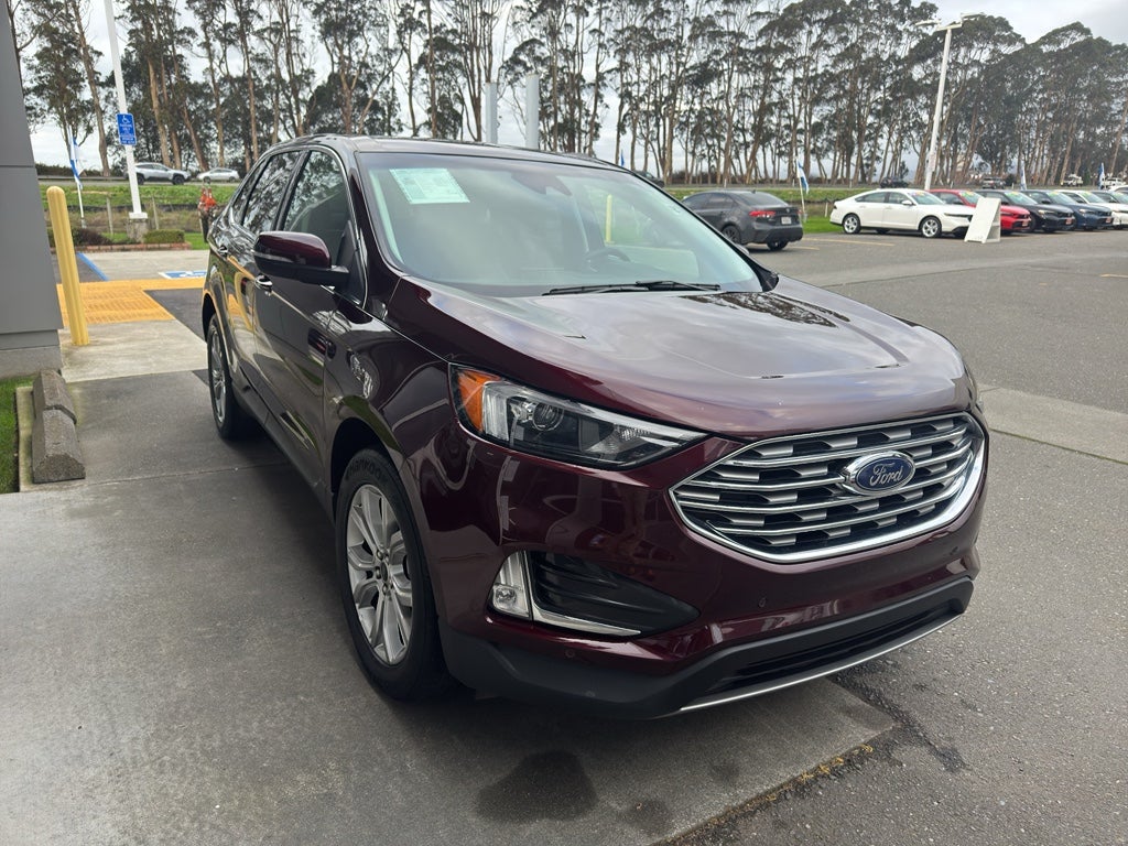 2024 Ford Edge Titanium