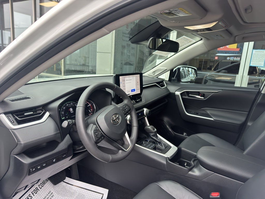 2023 Toyota RAV4 XLE Premium