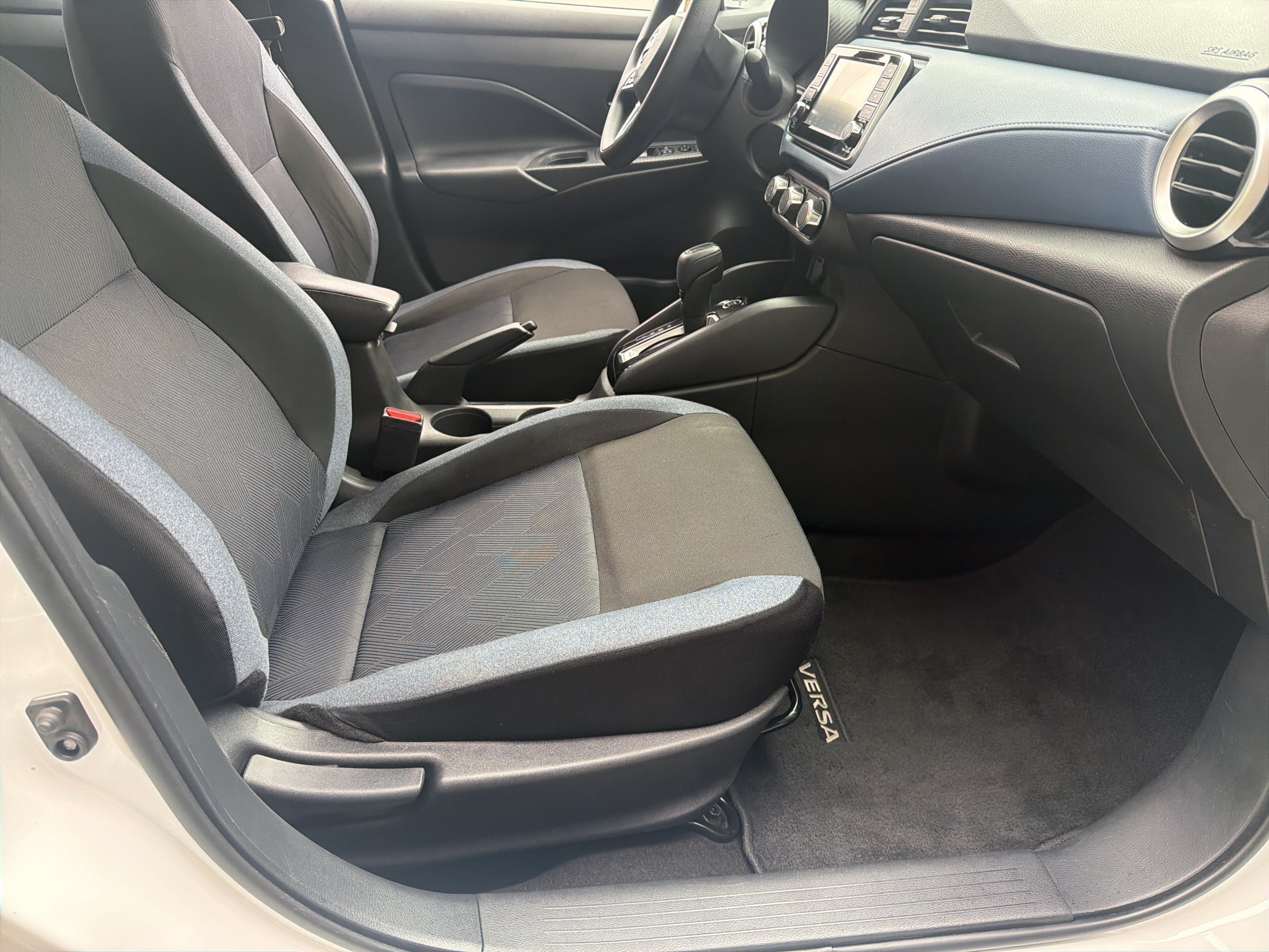 2024 Nissan Versa SV