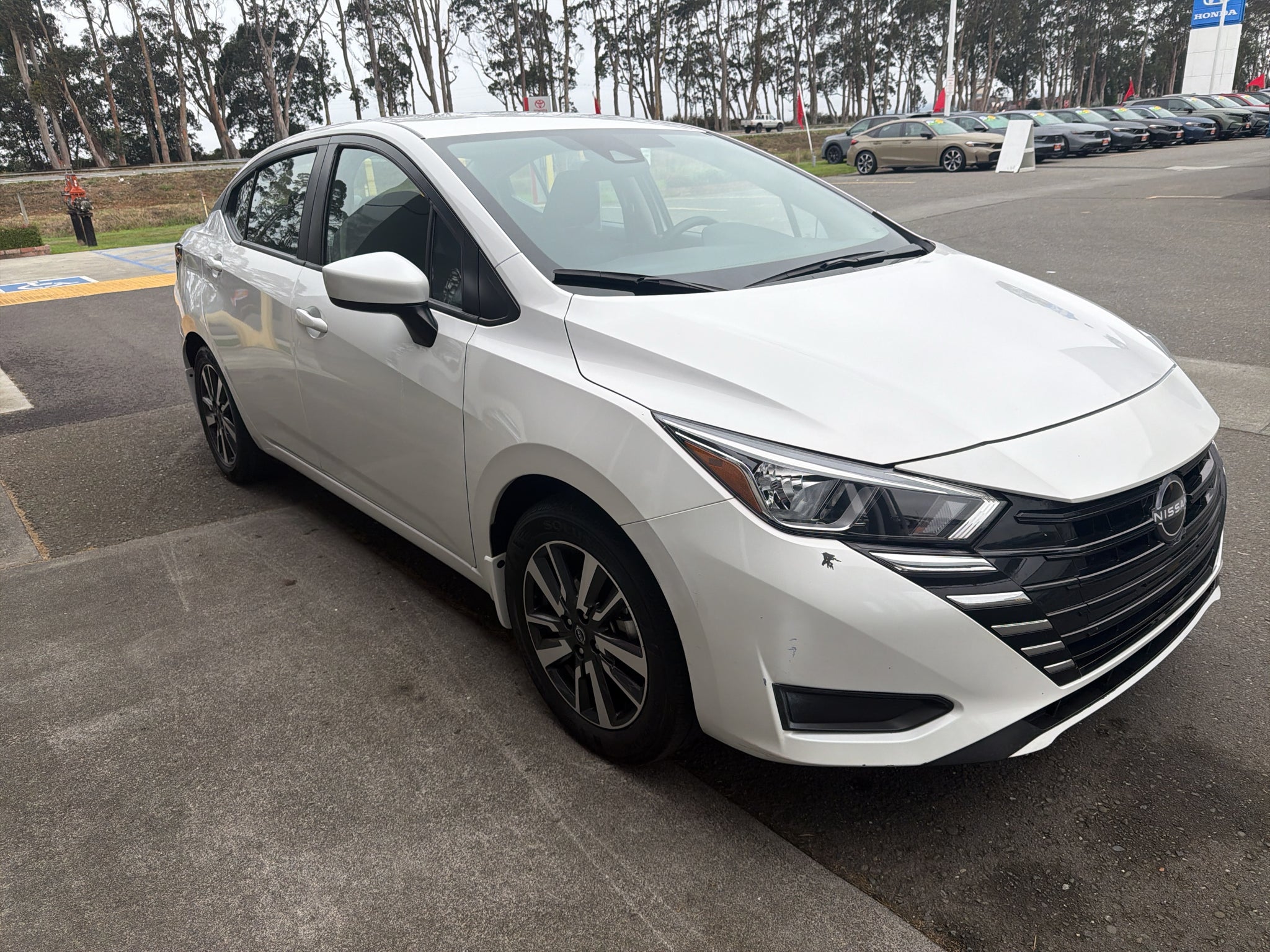 2024 Nissan Versa SV