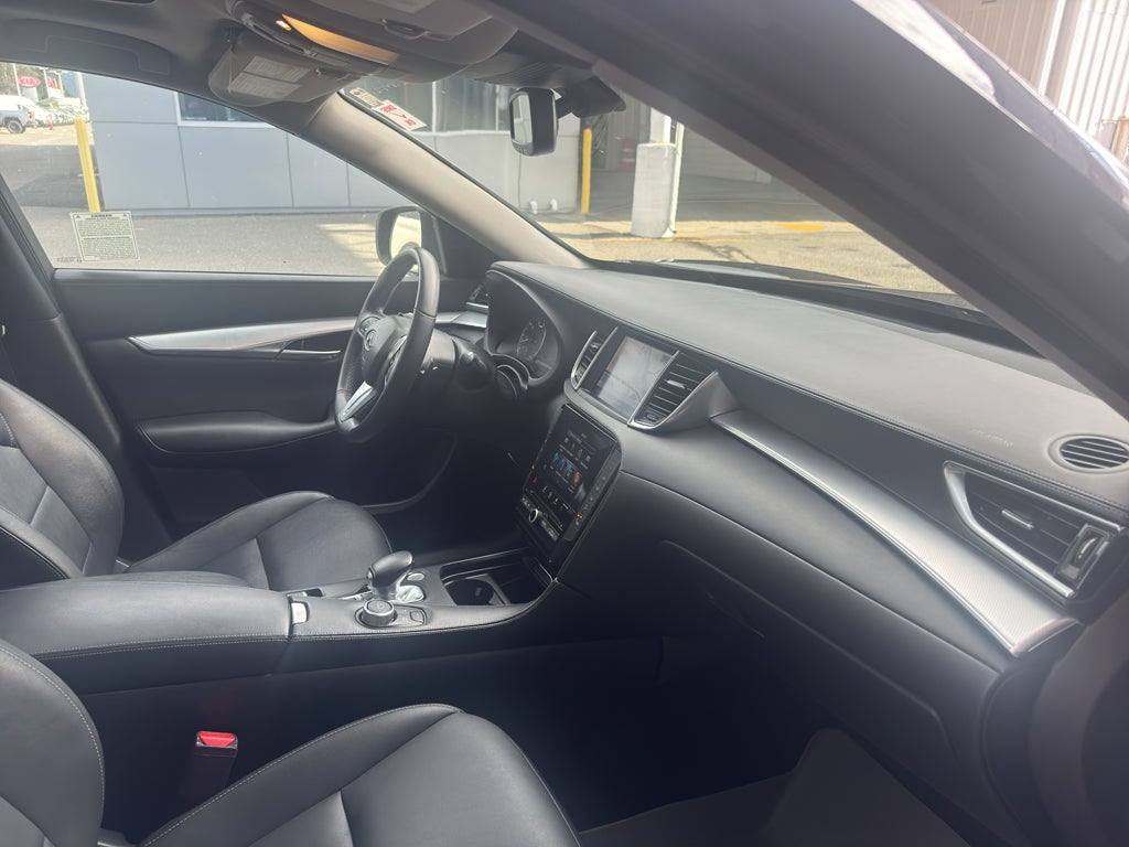 2020 INFINITI QX50 LUXE