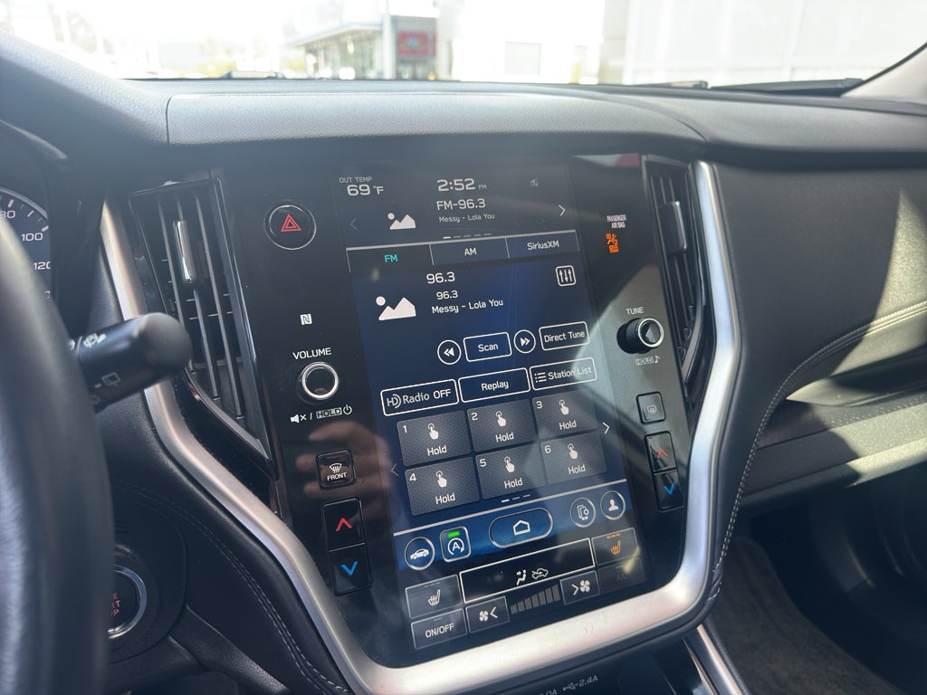 2024 Subaru Outback Premium