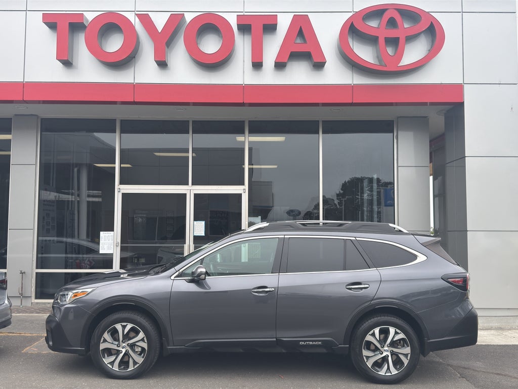 2022 Subaru Outback Touring