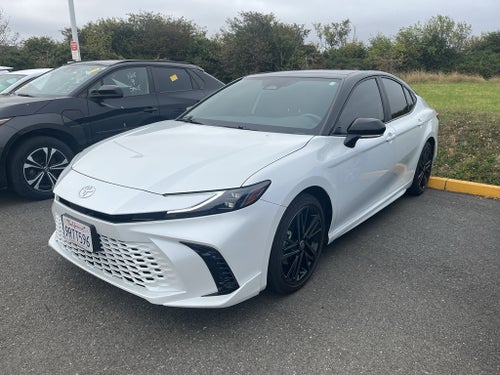 2025 Toyota Camry Hybrid XSE