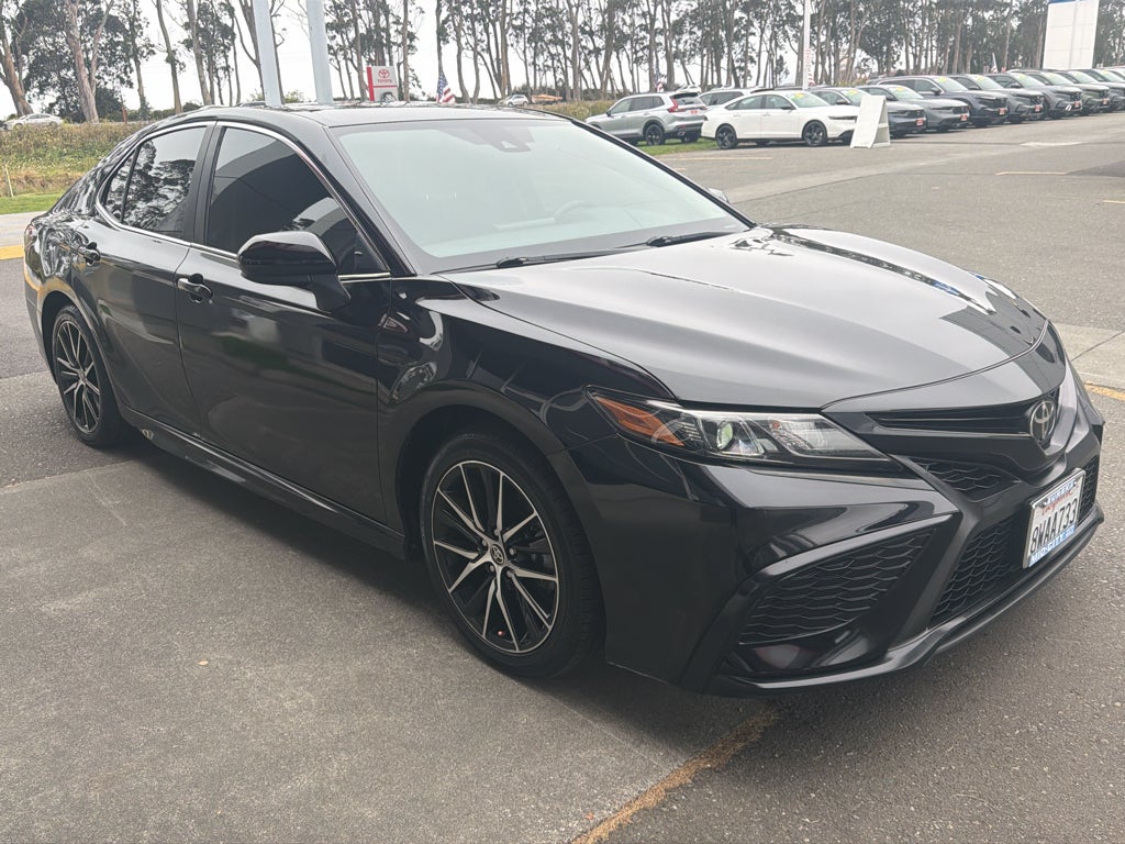 2021 Toyota Camry SE