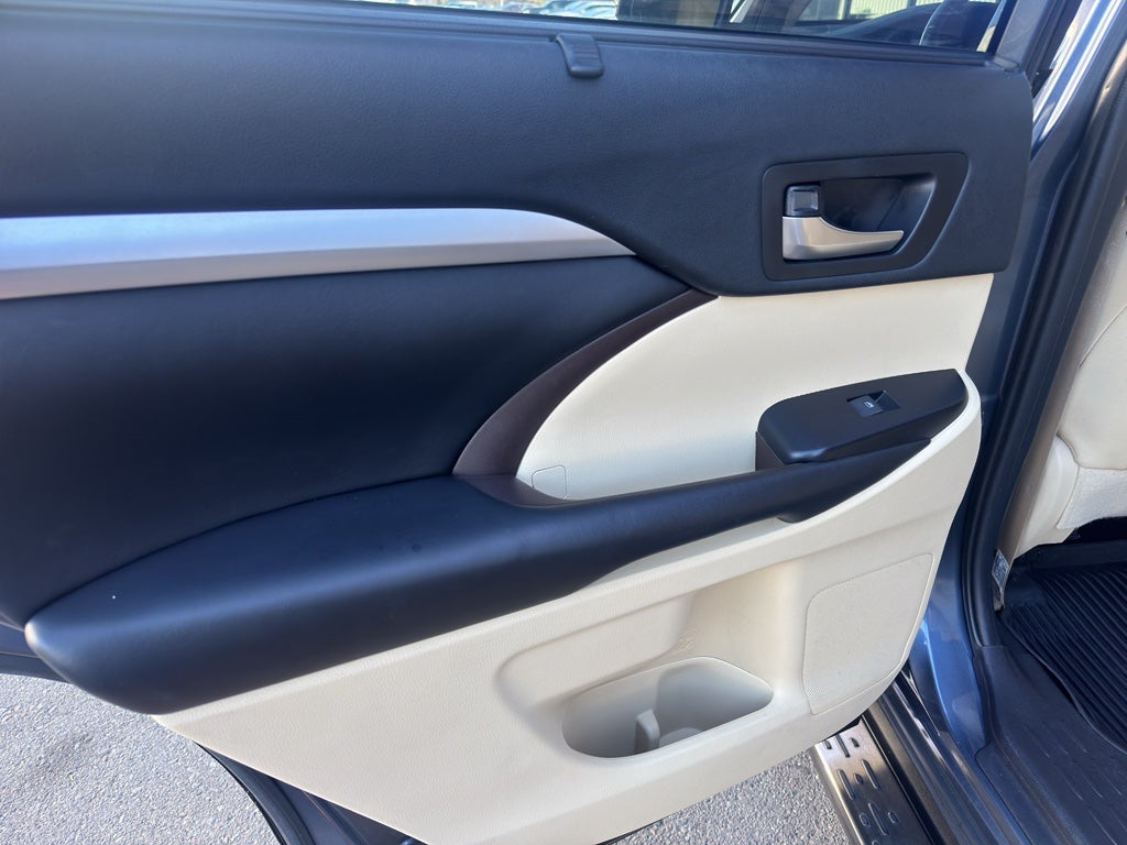 2019 Toyota Highlander Hybrid XLE