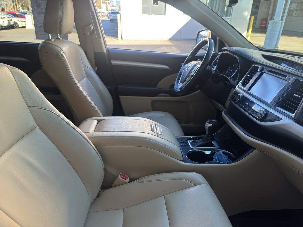 2019 Toyota Highlander Hybrid XLE