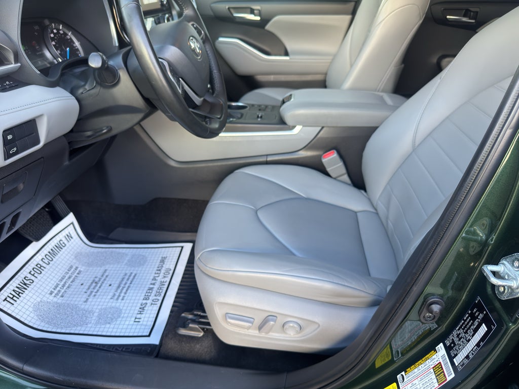 2023 Toyota Highlander Hybrid Hybrid XLE