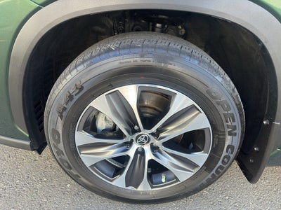 2023 Toyota Highlander Hybrid Hybrid XLE