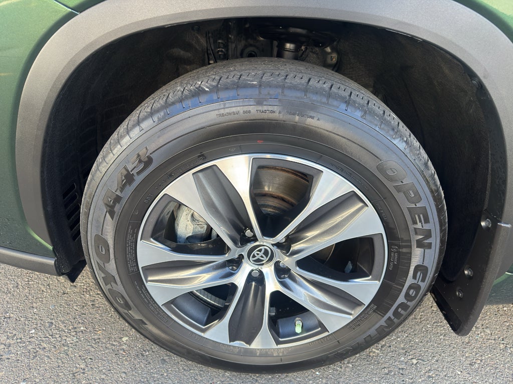 2023 Toyota Highlander Hybrid Hybrid XLE