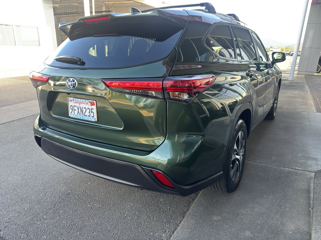 2023 Toyota Highlander Hybrid Hybrid XLE