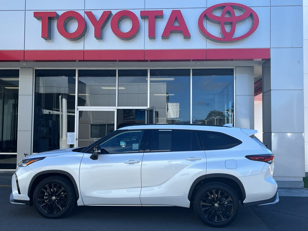 2025 Toyota Highlander XSE