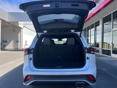 2025 Toyota Highlander XSE