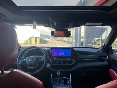 2025 Toyota Highlander XSE