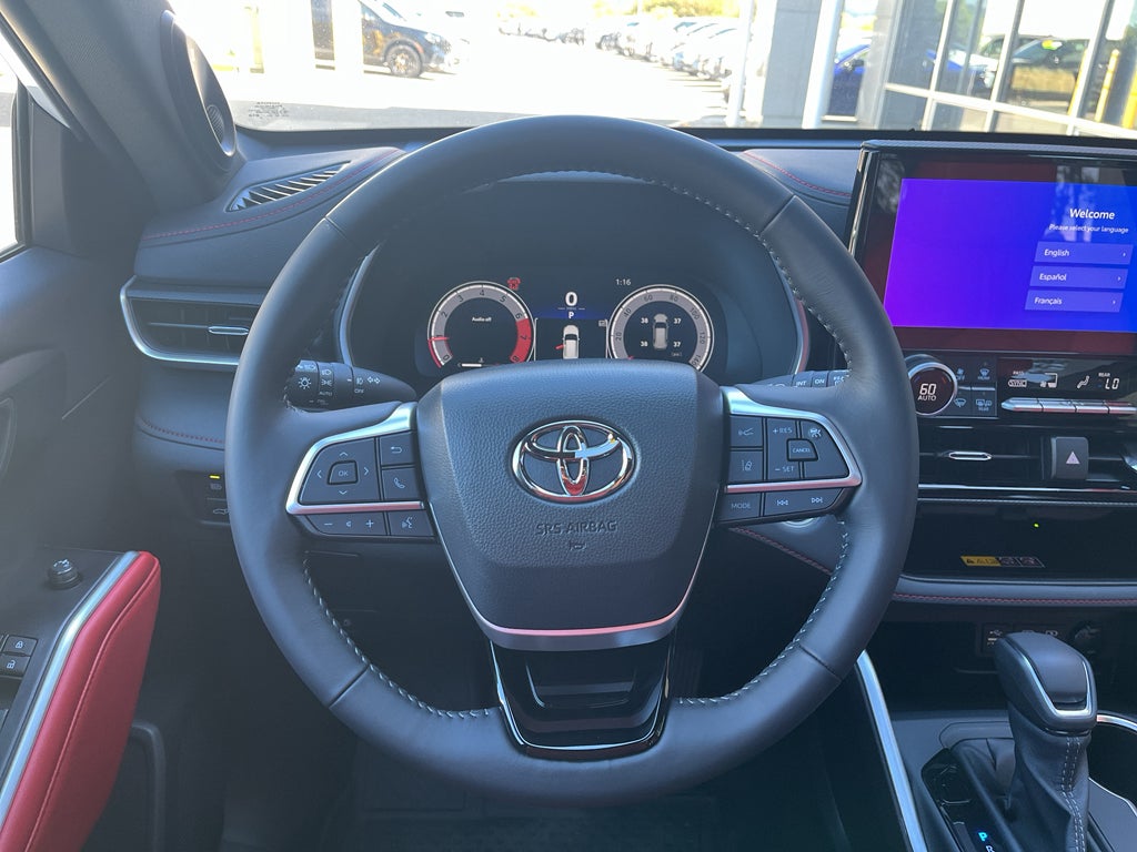 2025 Toyota Highlander XSE
