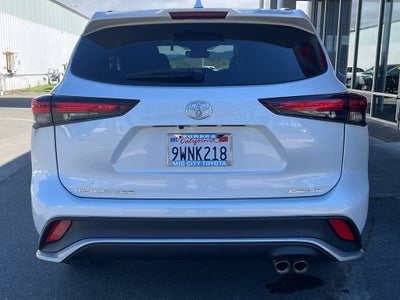 2025 Toyota Highlander XSE
