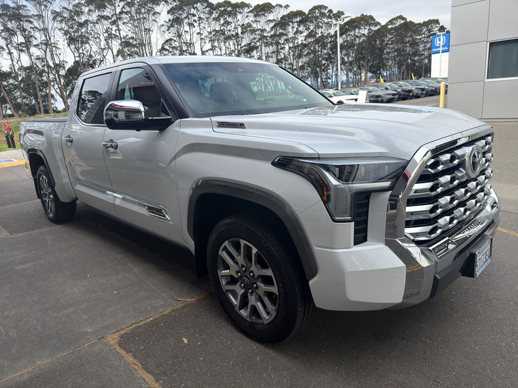 2025 Toyota Tundra Hybrid 1794 Edition Hybrid