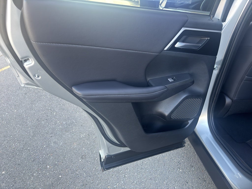 2024 Mitsubishi Outlander SE Black Edition