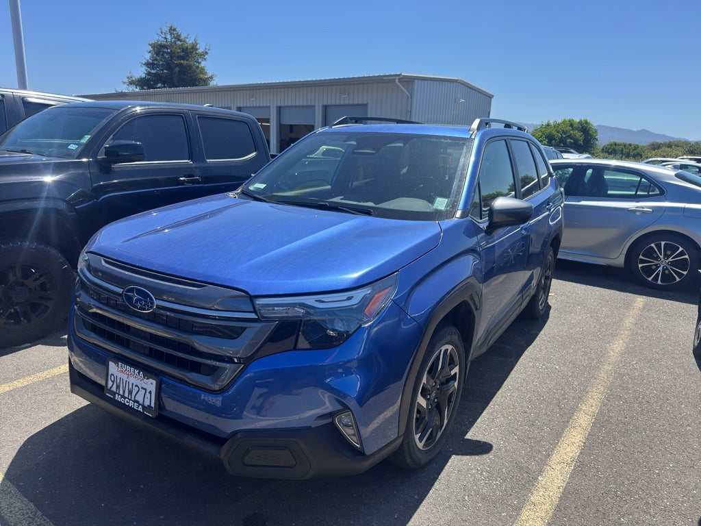 2025 Subaru Forester Hybrid Premium Hybrid