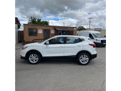 2018 Nissan Rogue Sport S