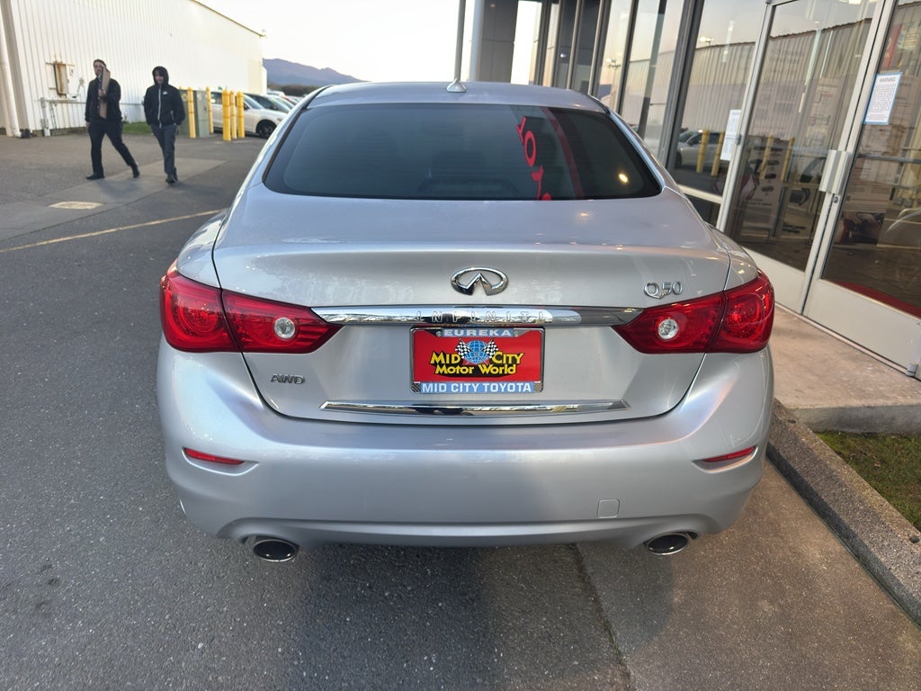 2015 INFINITI Q50 Premium