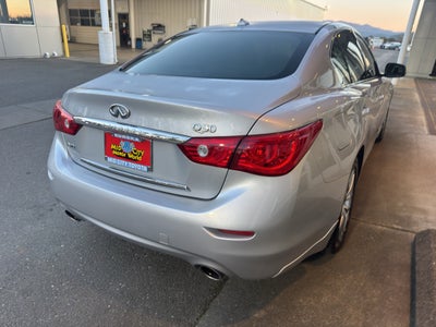 2015 INFINITI Q50 Premium