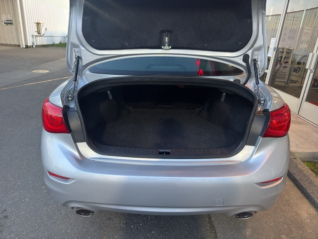 2015 INFINITI Q50 Premium