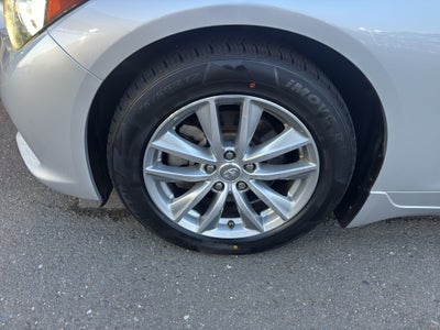 2015 INFINITI Q50 Premium