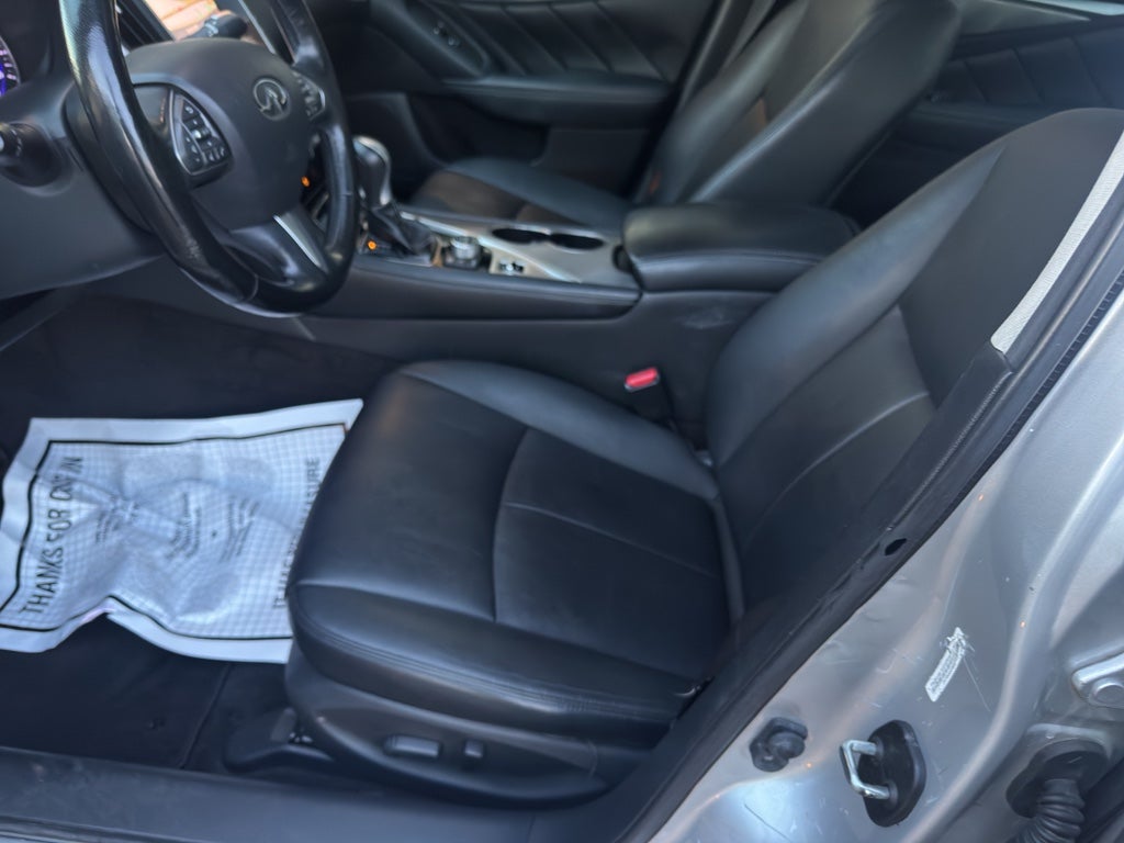2015 INFINITI Q50 Premium