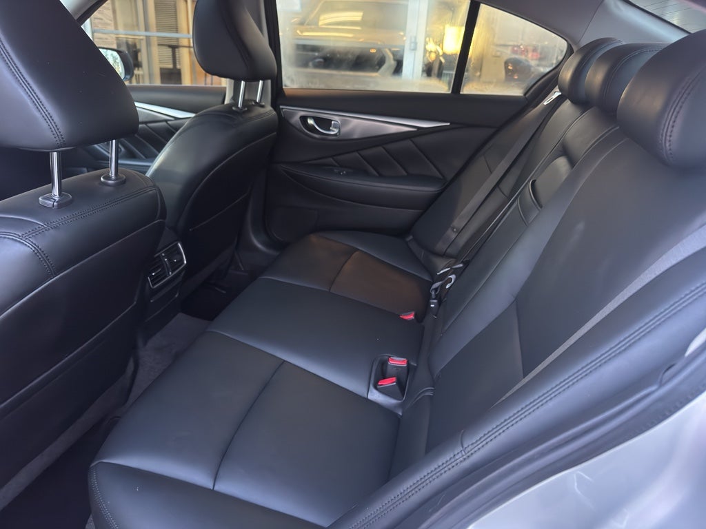 2015 INFINITI Q50 Premium