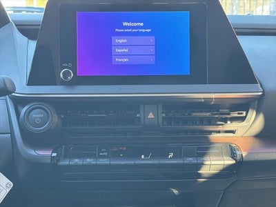 2020 Toyota Prius LE