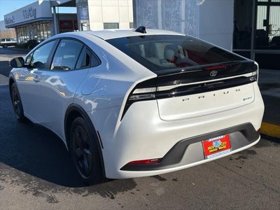 2020 Toyota Prius LE