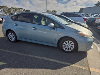 2014 Toyota Prius Plug-In Base