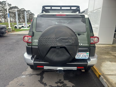 2014 Toyota FJ Cruiser Base