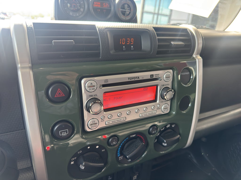 2013 Toyota FJ Cruiser Base