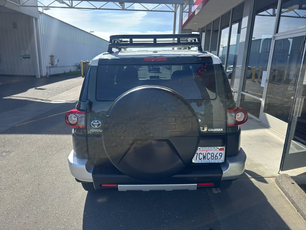 2013 Toyota FJ Cruiser Base