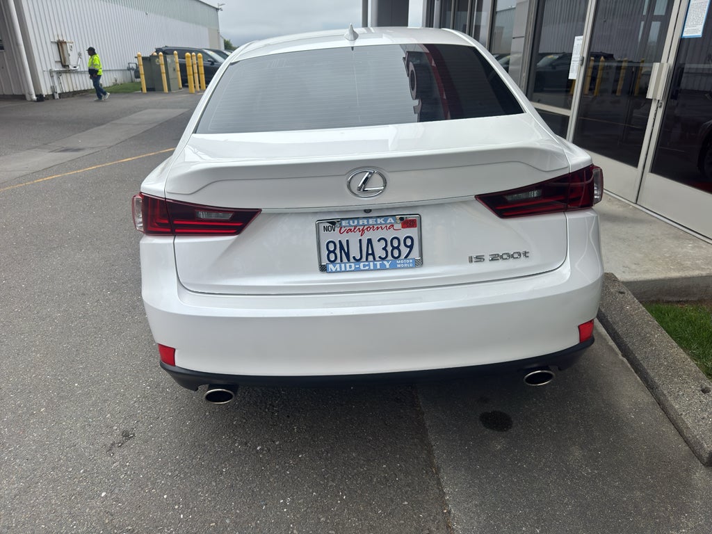 2016 Lexus IS 200t Base