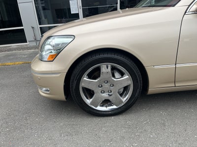 2005 Lexus LS 430 Base