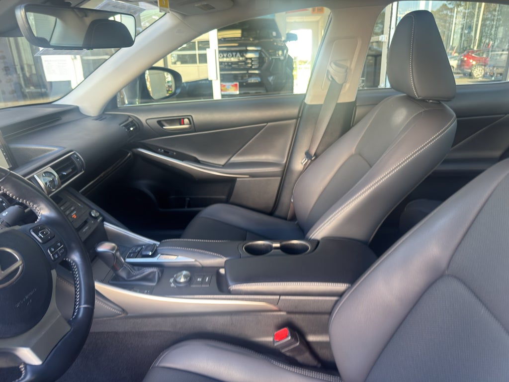 2020 Lexus IS 300 Base