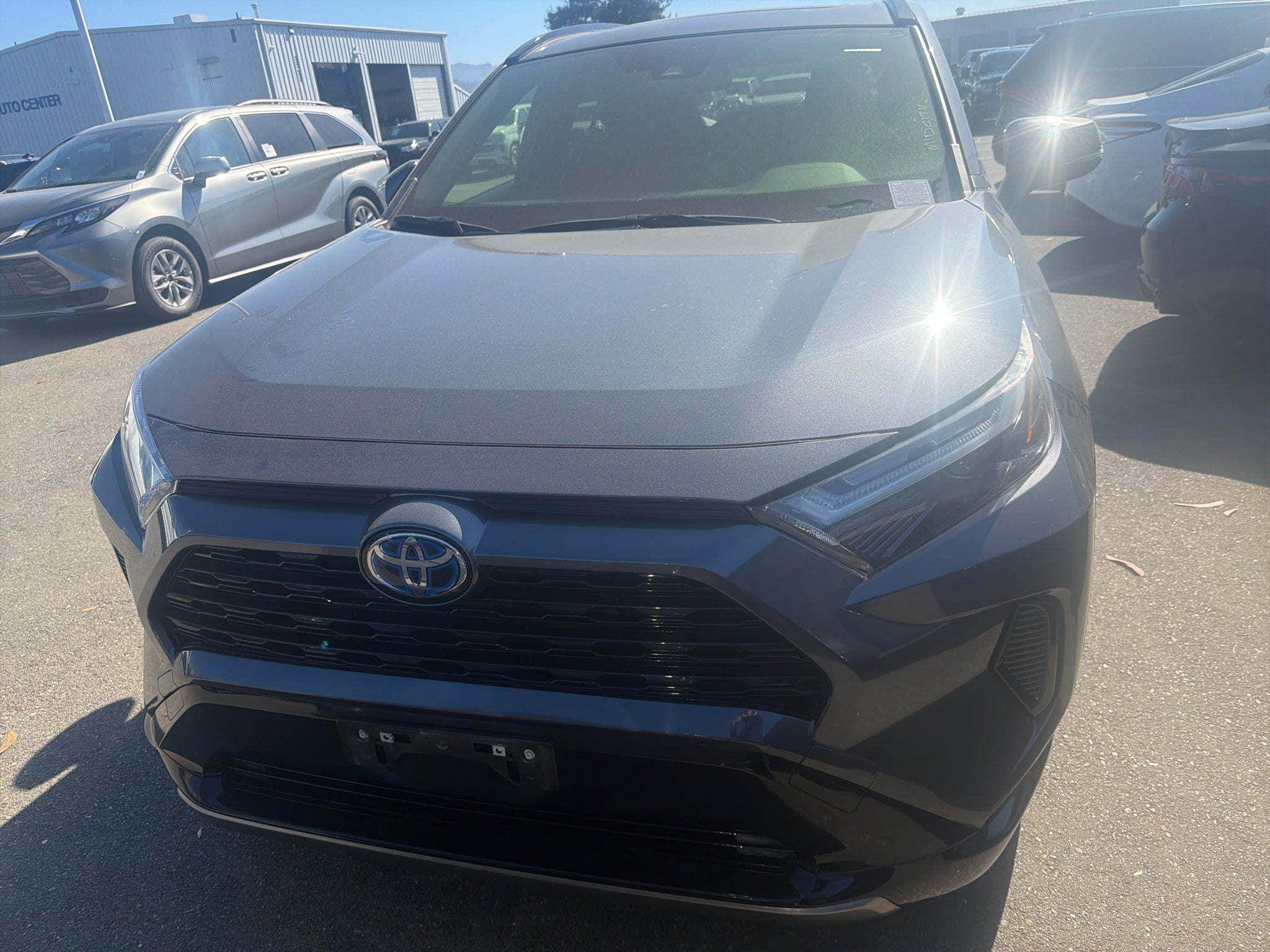 2022 Toyota RAV4 Hybrid SE